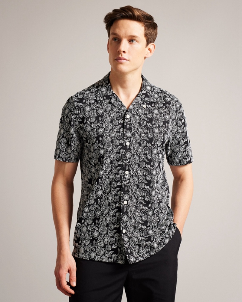 White Ted Baker Mulben Short Sleeve Floral Embroidered Men\'s Shirts | 019647-QGZ